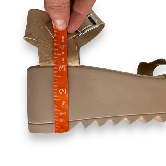 Steve Madden Lake Wedge Sandal Leather Lugged Shoe Women's Size 41 (9.5) - Picture 8 of 10